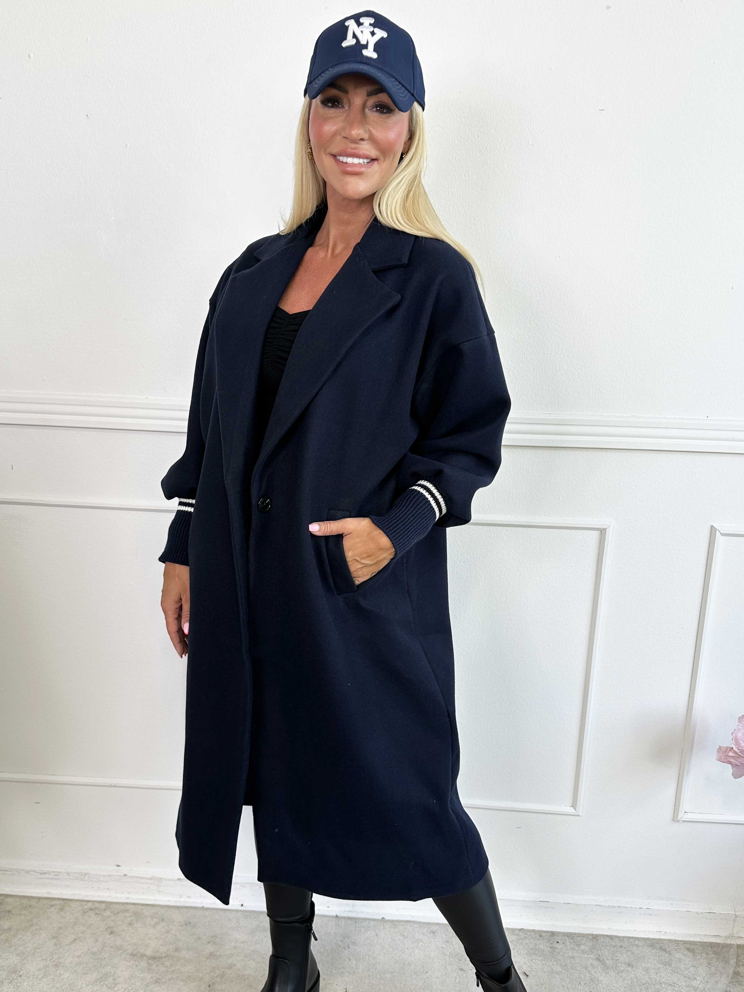 Nitas - Plus size overgangsjakke med strikket ærmestykke